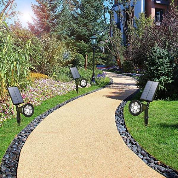 1--Spotlight with 6 LED bulbs with solar energy, suitable for gardens, corridors and fences, and it is waterproof