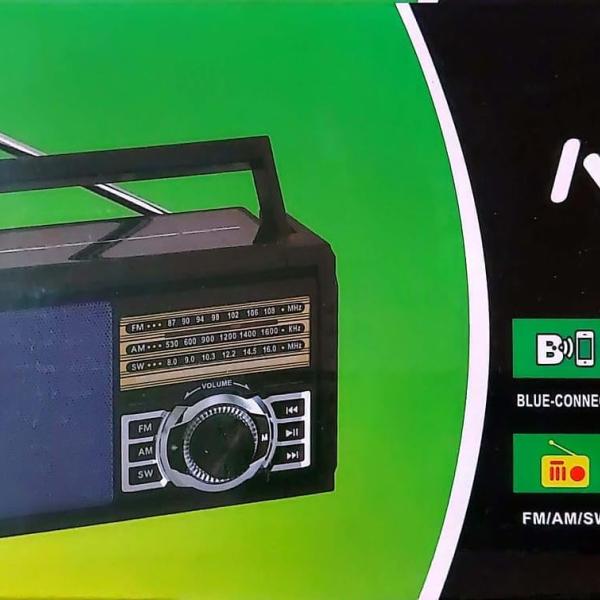 1-NNS 2049S radio device with 3 bands (FM-AM-SW) equipped with high sensitivity for outdoor use. It operates and charges via solar power and works with 2 batteries of 1.5 volts or a USB charger.
