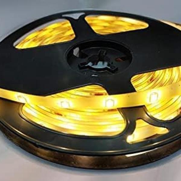 1--LED light strip with double face adhesive, 5 meters long, works with 24 buttons remote control - warm lighting